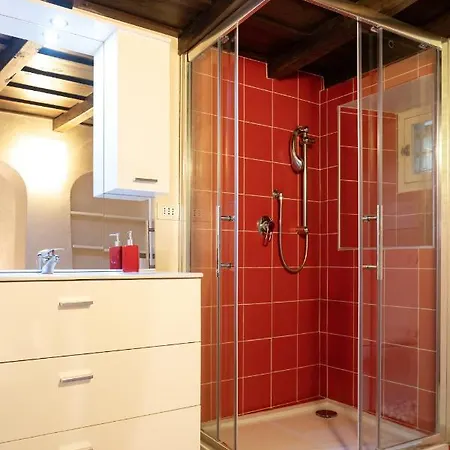 Apartment Magenta Collection Crociferi 2 *